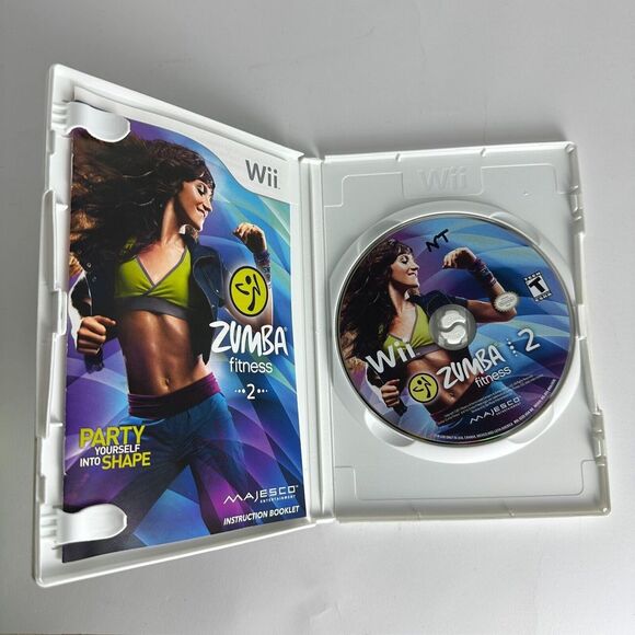 Zumba Fitness 2 Nintendo Wii 2011 Dance Party Fitness Game Complete w/ Belt - Picture 5 of 7